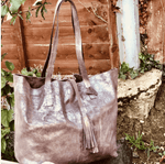 Load image into Gallery viewer, METALLIC MAGPIE GENUINE LEATHER ALICE TOTE BAG l Variety of colours
