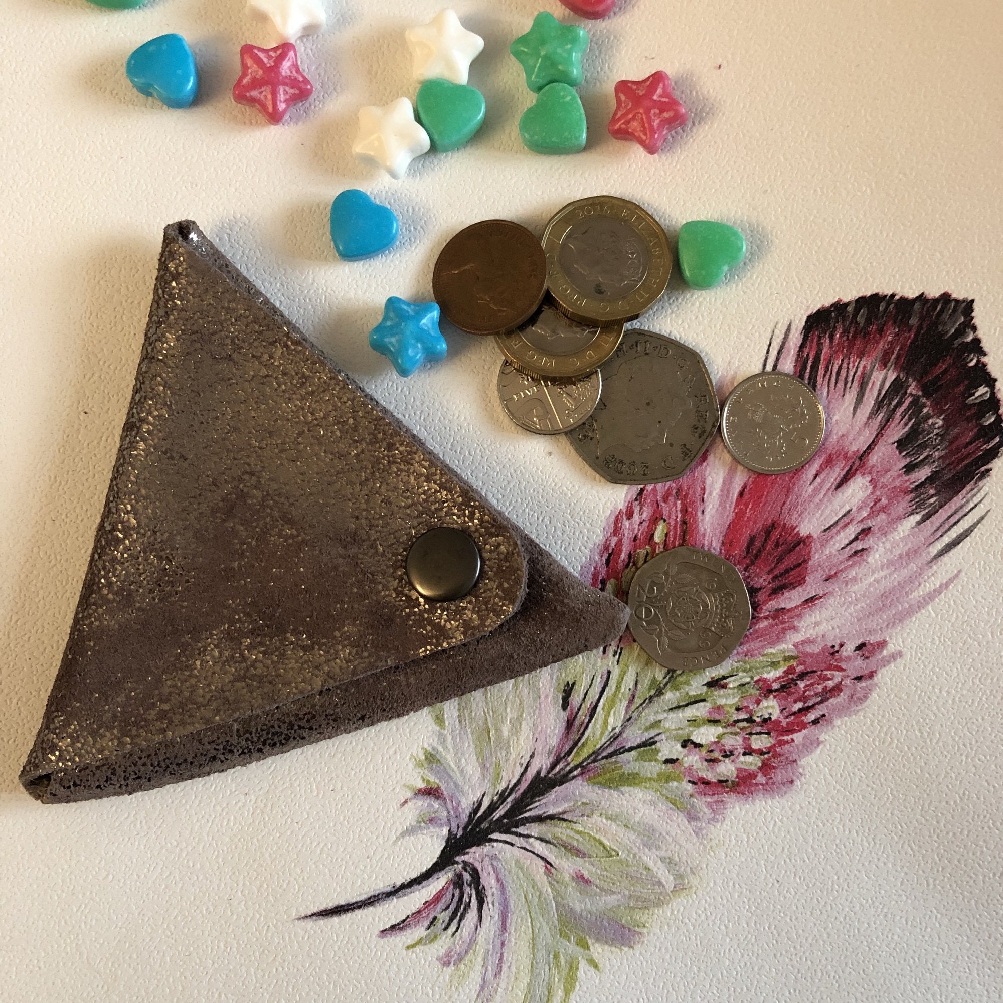 METALLIC MAGPIE TRIANGLE EARPOD/COIN POUCH | Variety of colours